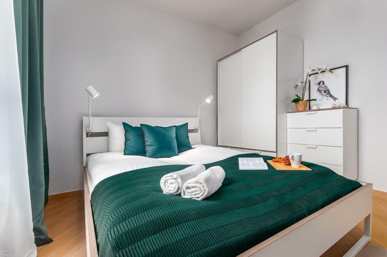 Apartments Jana Kazimierza 50 By Renters Варшава Екстер'єр фото