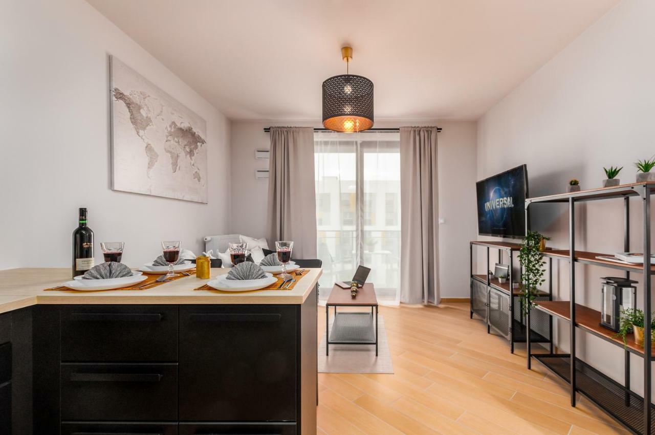Apartments Jana Kazimierza 50 By Renters Варшава Екстер'єр фото