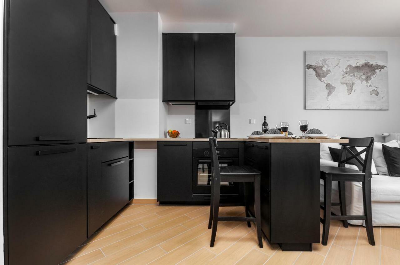 Apartments Jana Kazimierza 50 By Renters Варшава Екстер'єр фото